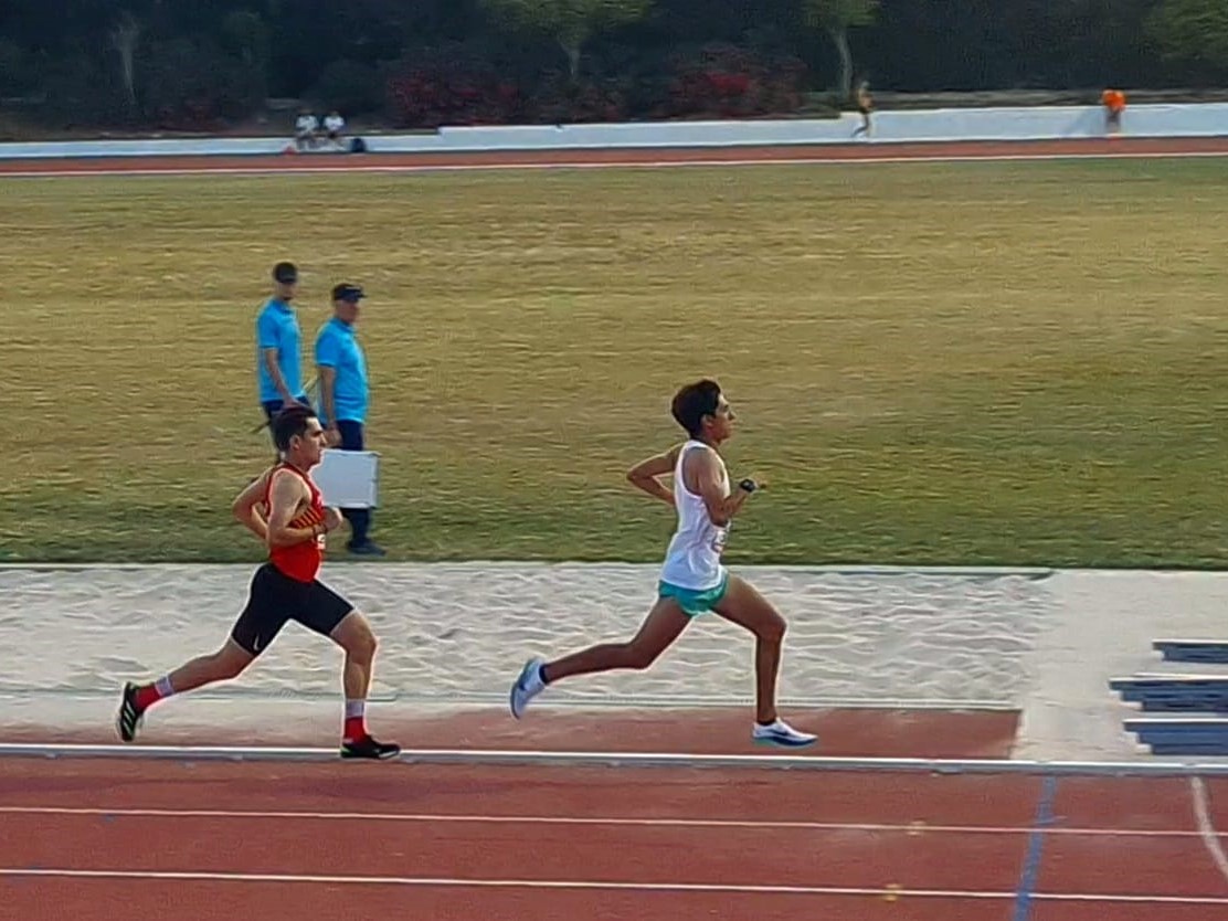 Max Conesa competeix al Campionat de Catalunya Sub 23 en els 800 metres